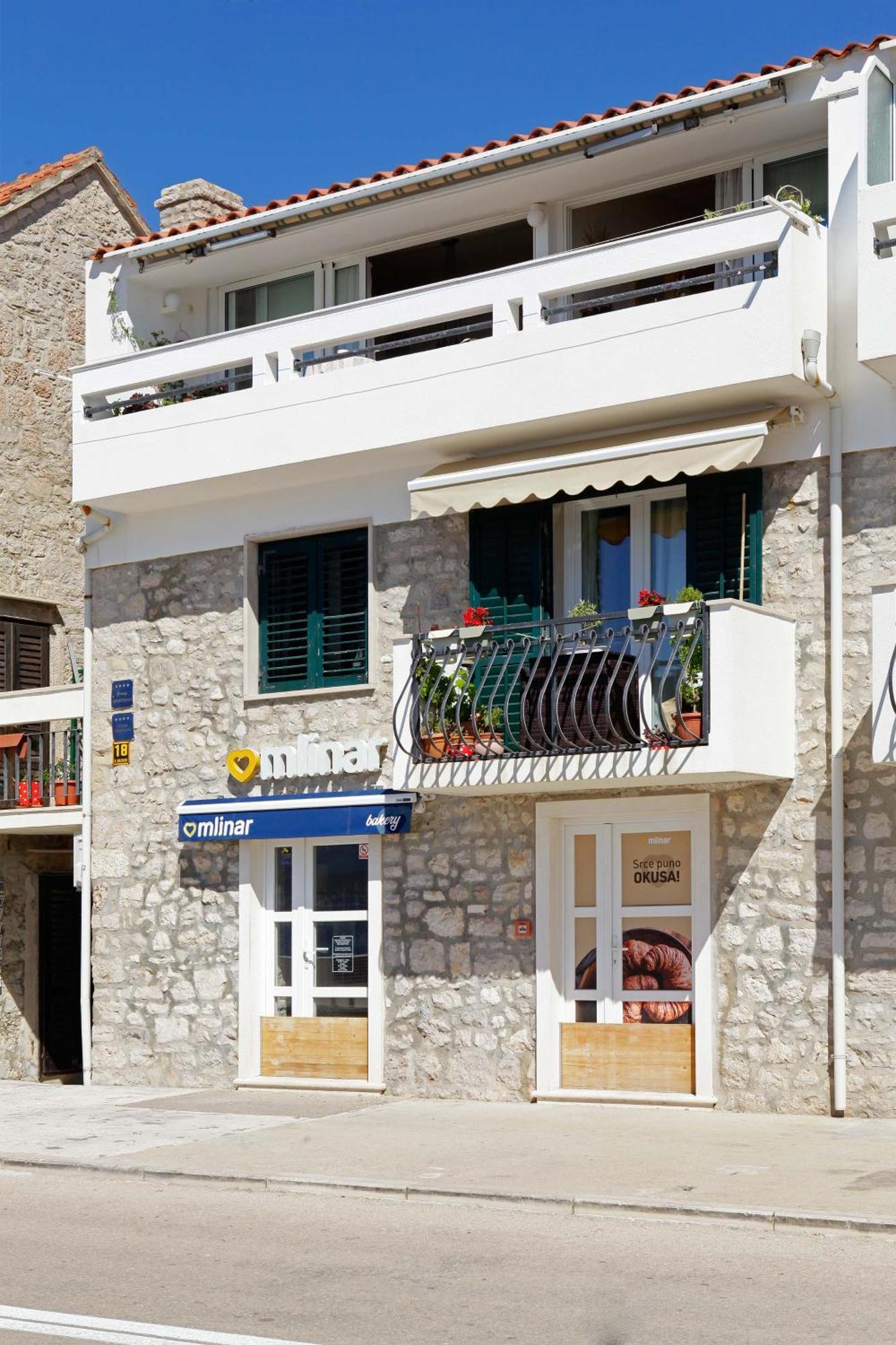 Amazing Waterfront Apartments Bol Exterior foto